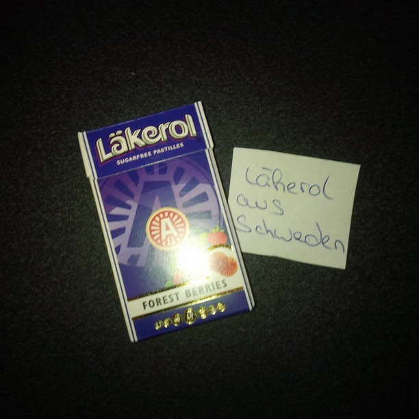 „Essen ist die halbe Nahrung, Schlaf die andere.“ –&nbsp;4.